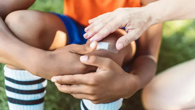 3. Luka Sulit Sembuh