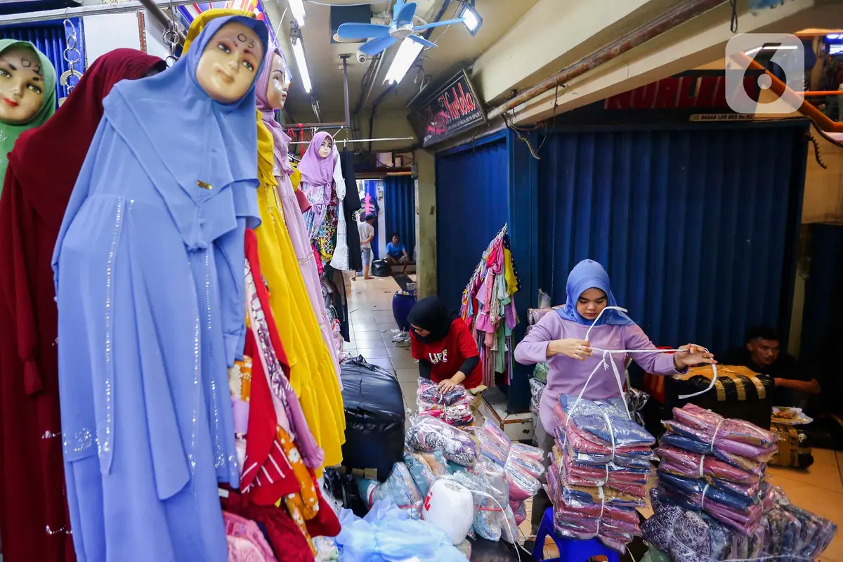 Sepekan Jelang Ramadan, Kebutuhan Pakaian Muslim Meningkat