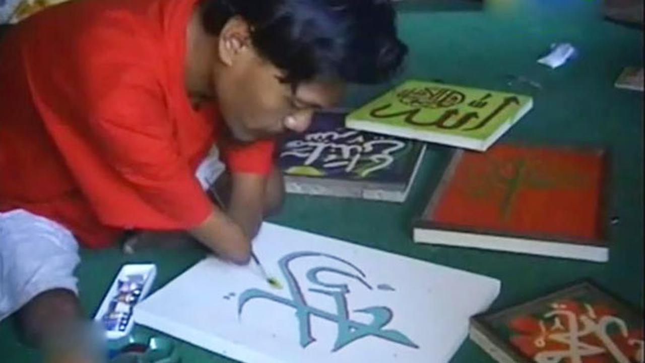 (lip6 Pagi) Lukis Cacat