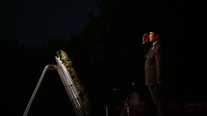 Predsednik Prabowo se je poklonil junakom na narodnem romanju v Kalibati