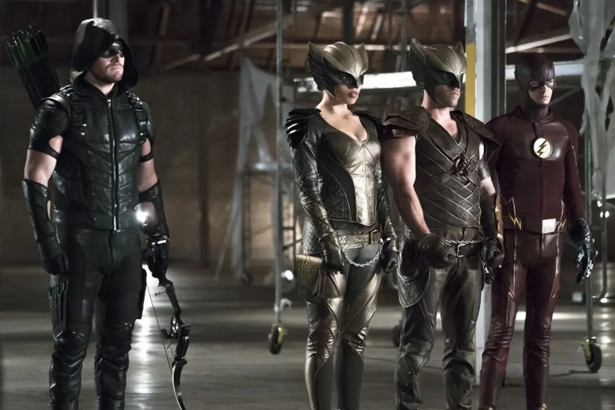 Serial The Flash dan Arrow Kedatangan Hawkman dan Hawkgirl