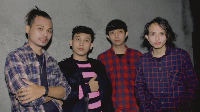 Band Fournsix