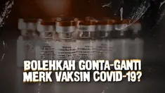 Sebagian warga telah disuntik vaksin Covid-19. Beberapa merk vaksin juga kini digunakan pemerintah untuk disuntikkan kepada warga. Timbul pertanyaan, bolehkah mengganti merk vaksin di suntikan pertama dan kedua?