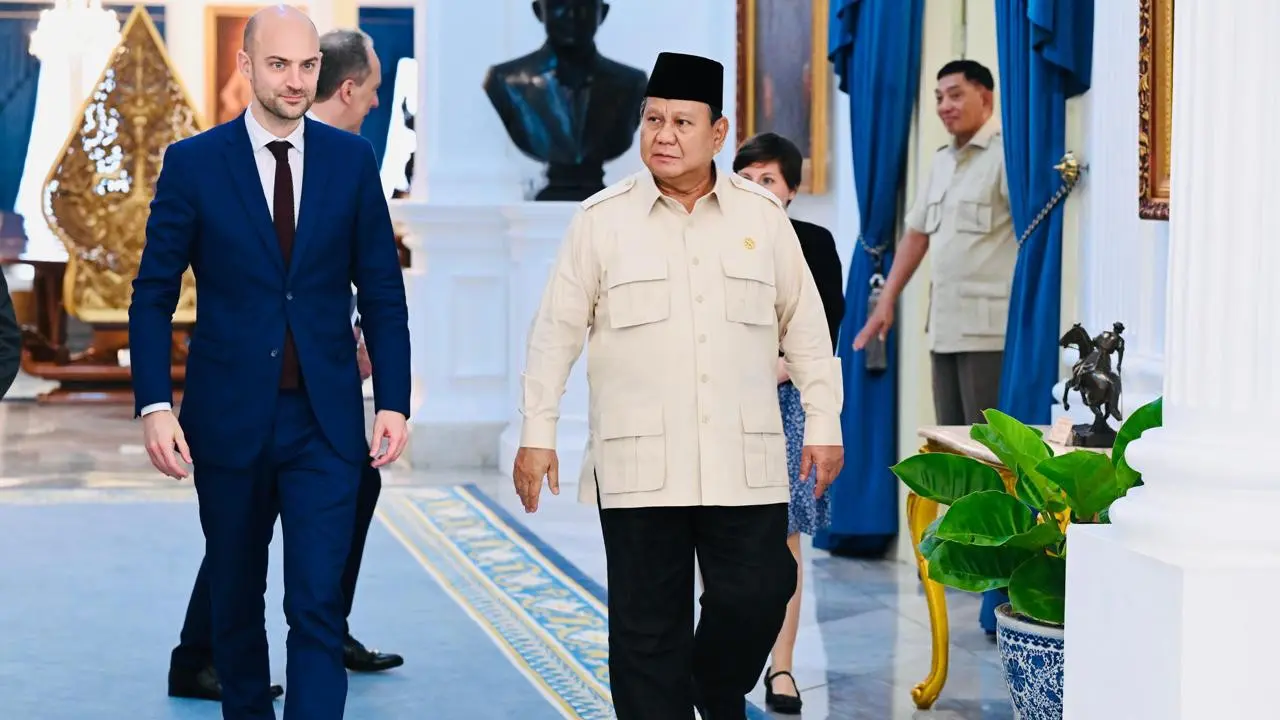 Presiden Prabowo Subianto menerima kunjungan Menteri Luar Negeri (Menlu) Prancis, Jean-Noel Barrot di Istana Merdeka Jakarta, Rabu (26/3/2025) (Laily Rachev - Biro Pers Sekretariat Presiden)