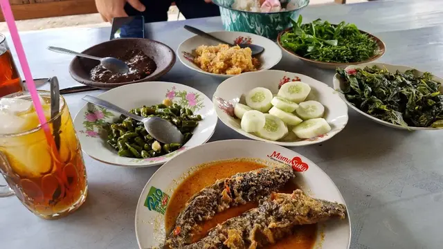 Mangut Lele Bu Is