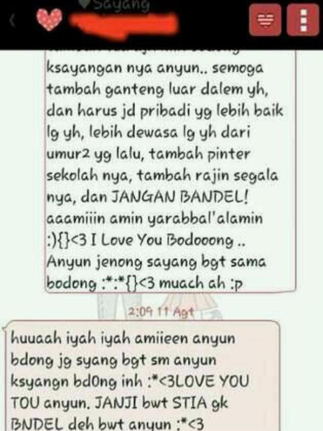 9 SMS Alay Nyatakan Cinta Ini Bikin Nostalgia, Bikin Senyum