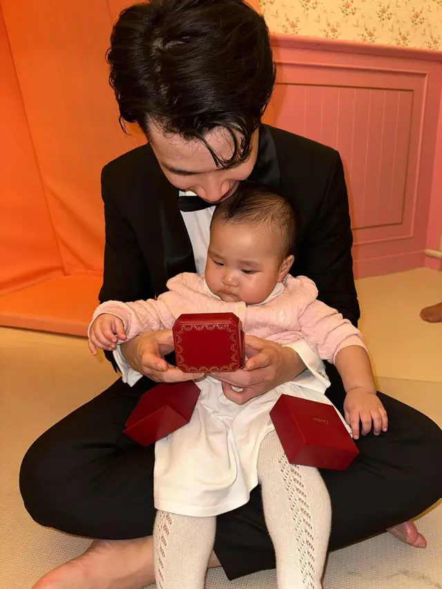 7 Momen Sisca Kohl dan Jess No Limit Rayakan Ulang Tahun Pertama Baby Shopia