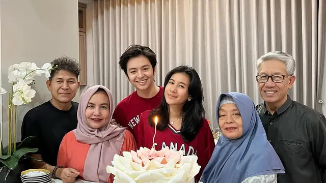 Ultah Shenina Cinnamon