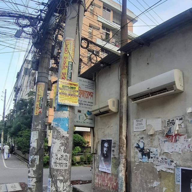 6 Pemasangan AC di Luar Ruangan Ini Nyeleneh, Jadi Enggak Punya Fungsi