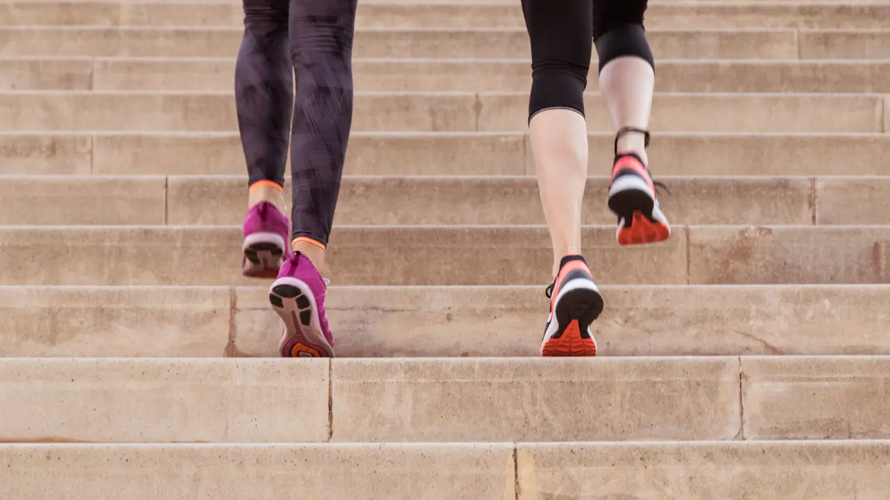 Tips Keselamatan Saat Melakukan Stair Workout [Dok/freepik.com]