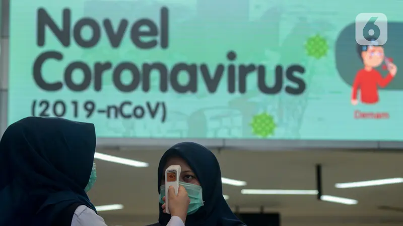 Sosialisasi Virus Corona di Stasiun Sudirman