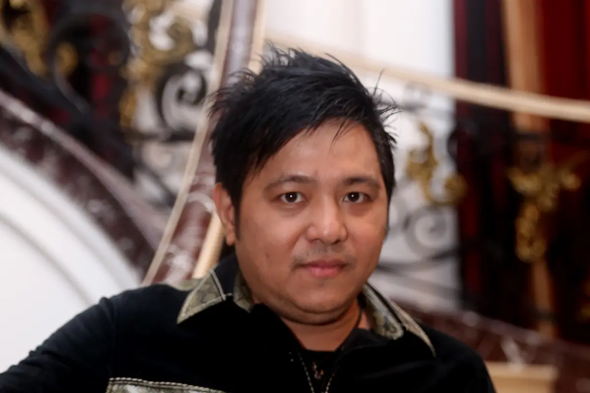 [Bintang] Steven Rumangkang
