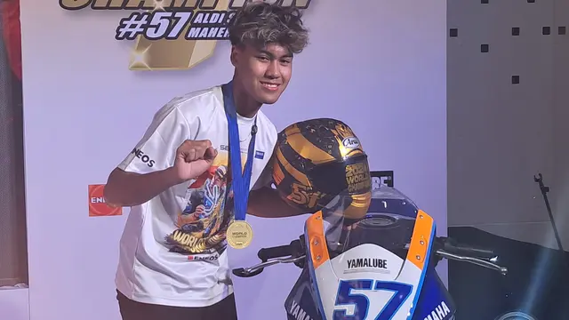 Pembalap kebanggaan Indonesia, Aldi Satya Mahendra.