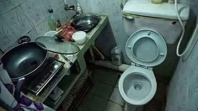 10 Desain Toilet Super Absurd, Dijamin Bikin Mules Langsung Ilang
