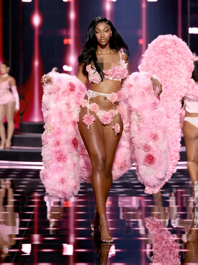 Victoria's Secret Fashion Show 2025