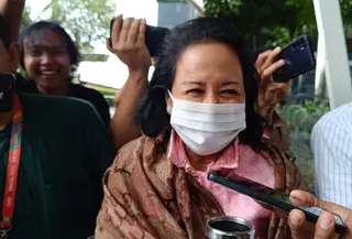 KPK memeriksa mantan Menteri Badan Usaha Milik Negara (BUMN) Rini Soemarno, Senin (10/2/2025). (Foto: Istimewa)