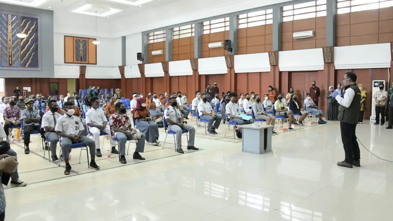 Corona di Jawa Barat