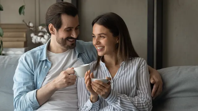 perempuan dan pasangan 4 september karismatik