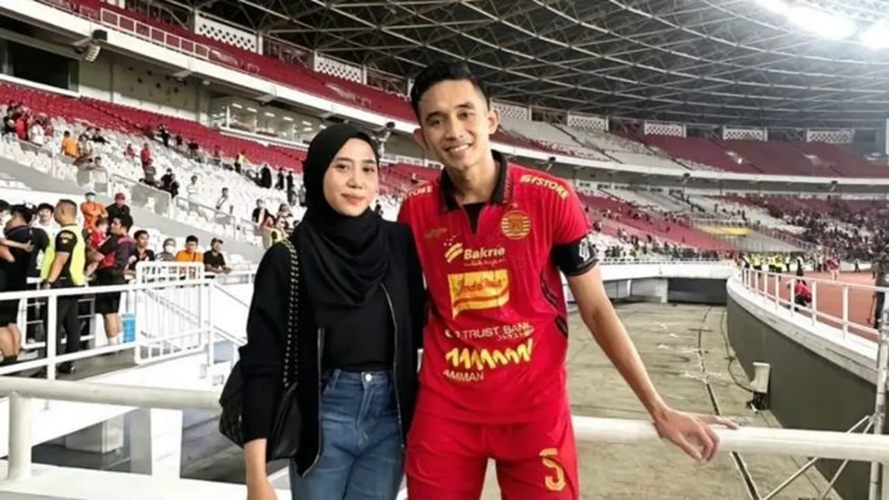 7 Potret Mesra Rizky Ridho dan Sendy Aulia yang Sudah Resmi Lamaran Usai Jalin Cinta 8 Tahun (credit: tiktok/sendyauliaaa).