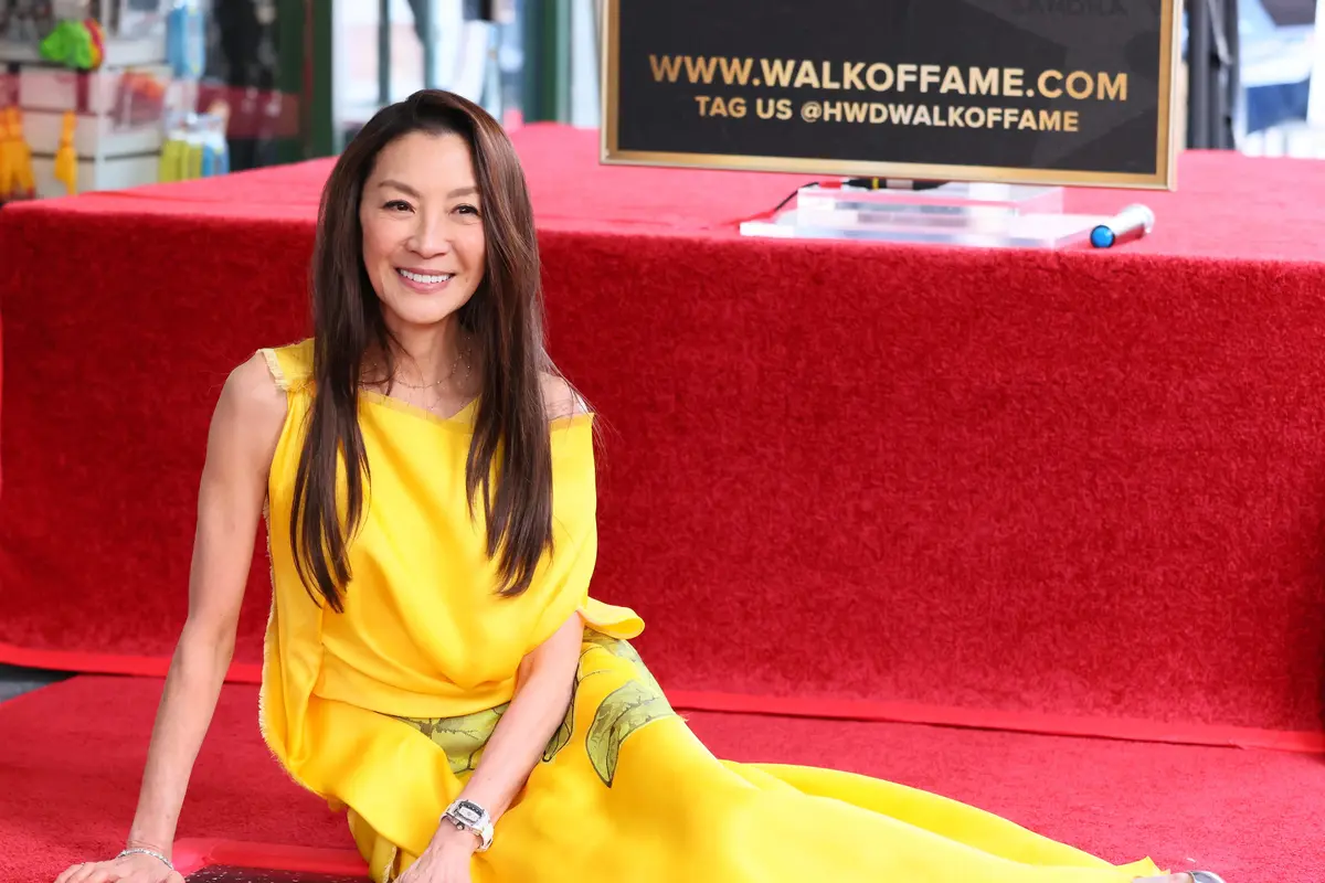 Michelle Yeoh dapat Hollywood Walk of Fame. (JEAN BAPTISTE LACROIX / AFP)
