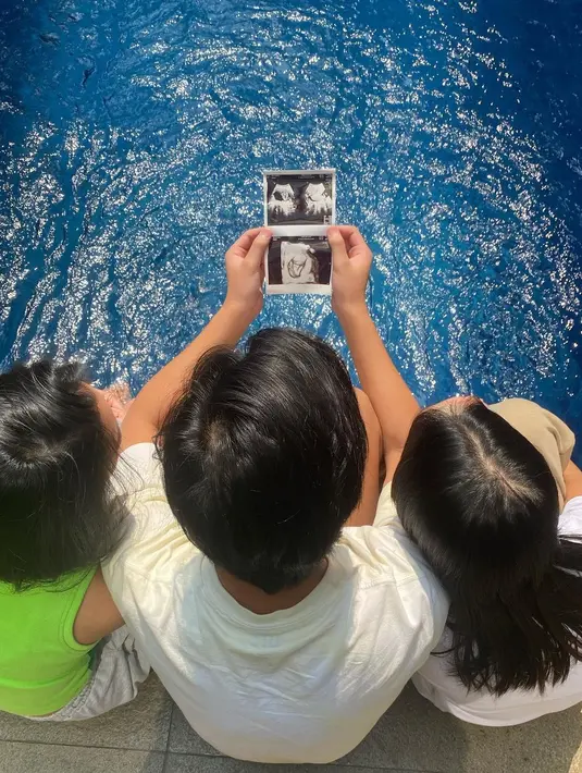 Nola B3 (Instagram/riafinola)