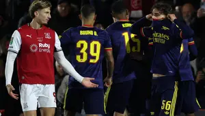 5 Kekalahan Paling Memalukan Arsenal Sepanjang Sejarah: Dibantai MU hingga Disingkirkan Fleetwood Town