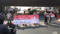 Ini Cara Unik Polisi di Bekasi Ajak Warga Pakai Masker