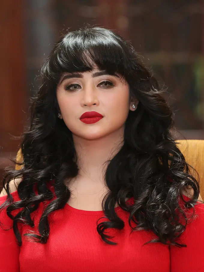 [Bintang] Dewi Perssik