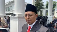 Kepala Kantor Komunikasi Kepresidenan Hasan Nasbi menjelaskan kerja Kantor Komunikasi Presiden usai dilantik Presiden Jokowi. (Liputan6.com/M Radityo Priyasmoro)