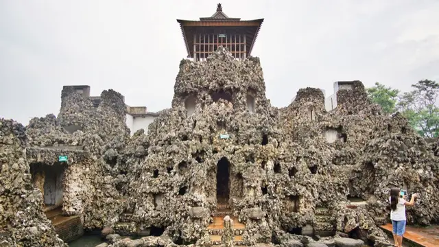 6 Tempat Angker di Cirebon Dikenal Suka Menampakkan Diri