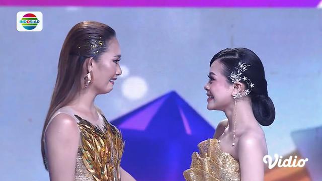 Melly Lee (Indonesia) dan Lovely (Philippines)