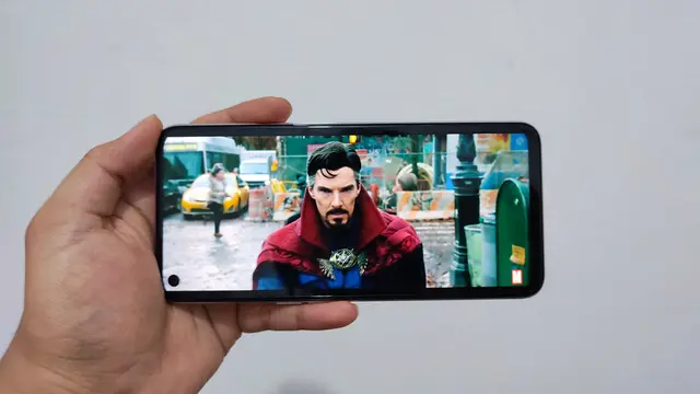 Oppo A96 (Liputan6.com/Giovani Dio Prasasti)
