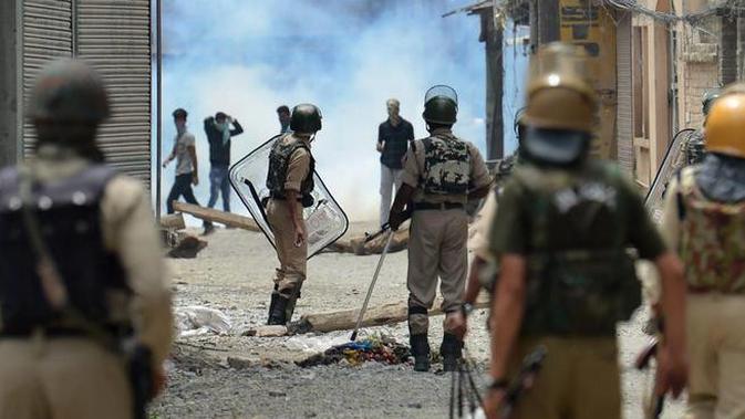 Ilustrasi keadaan di Kashmir, perbatasan India dan Pakistan (AFP Photo)