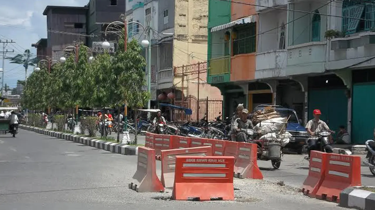 KPK cekal bupati Rohul
