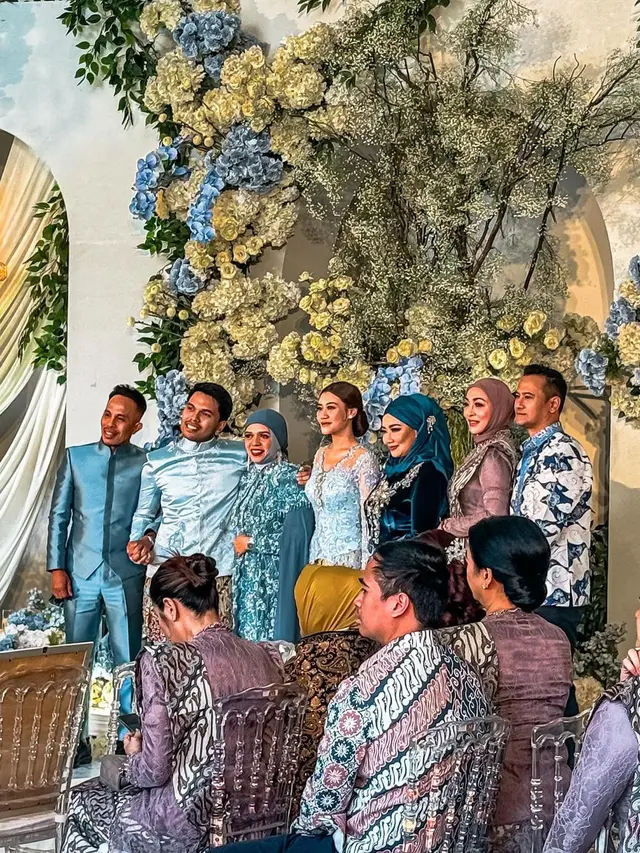 Suasana lamaran Thariq Halilintar untuk Aaliyah Massaid di Depok, Jawa Barat, Minggu (23/6/2024). (Foto: Dok. Instagram @elelrumi)