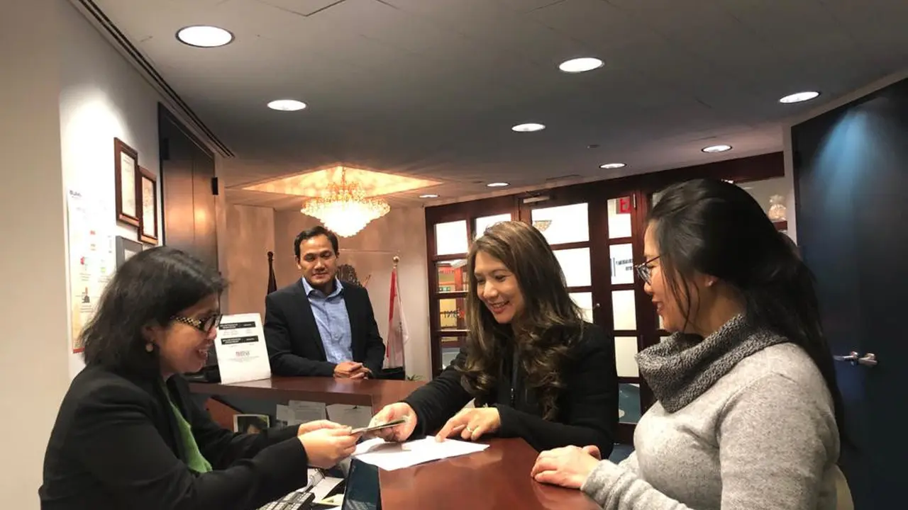 Warga Negara Indonesia membuka rekening BNI di New York pada 30 Desember 2019. Dok BNI