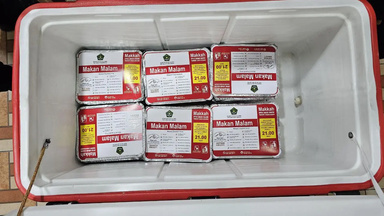 Jemaah Haji Diimbau Makan Tepat Waktu dan Tak Simpan Makanan Terlalu Lama di Kamar, Apa Alasannya?