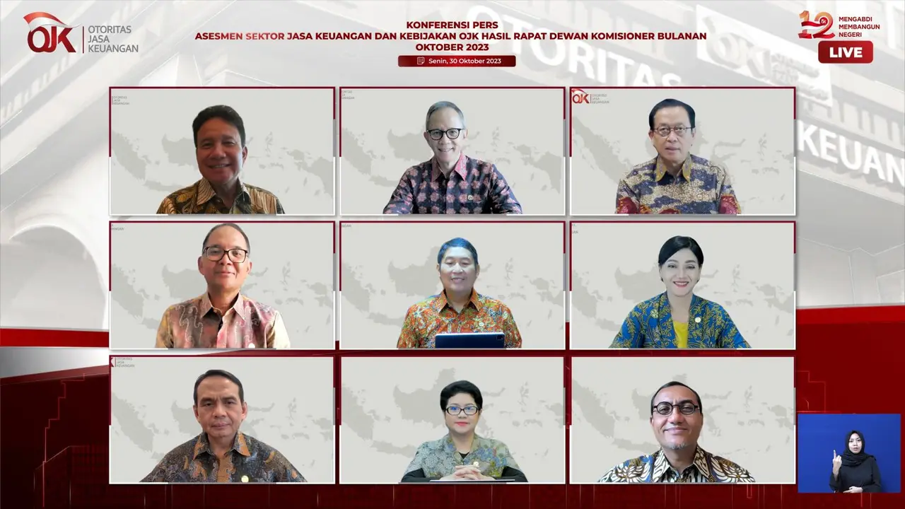 Konferensi pers asesmen sektor jasa keuangan dan kebijakan OJK hasil rapat dewan komisioner bulanan Oktober 2023, Senin (30/10/2023). (Foto: OJK)