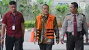Mantan Ketua Pengadilan Tinggi Manado, Sudiwardono mendatangi Gedung KPK, Jakarta, Rabu (31/1). Sudiwardono diperiksa terkait dengan kasus dugaan suap penanganan perkara yang melibatkan politikus Partai Golkar, Aditya Moha. (Liputan6.com/Herman Zakaharia)