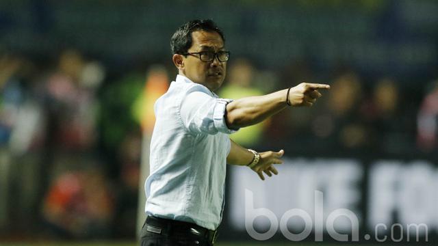 Aji Santoso Arema FC