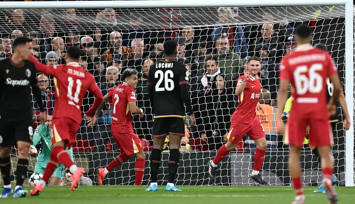 The Reds membuka keunggulan pada menit ke-11 lewat aksi Alexis Mac Allister. (Paul ELLIS/AFP)