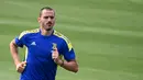 Pemain Juventus Leonardo Bonucci menghadiri sesi latihan bersama rekan satu timnya di The Juventus Training Center, Turin, Italia, 13 September 2021. Juventus akan menghadapi Malmo pada pertandingan Grup H Liga Champions. (MARCO BERTORELLO/AFP)