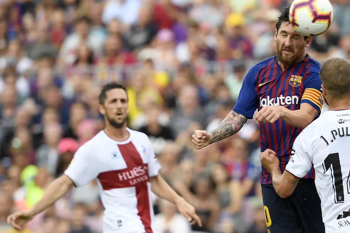 FOTO: 10 Gol Tercipta, Barcelona Berpesta Taklukkan Huesca