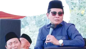 KH Anwar Zahid Cerita Detik-Detik Mobilnya Ditabrak Truk