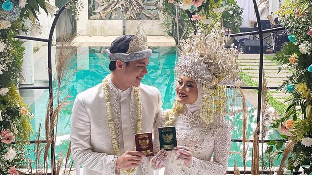Begini Perjuangan Rey Mbayang Yang Buat Dinda Hauw Luluh Dan Mau Menikah Muda News Entertainment Fimela Com