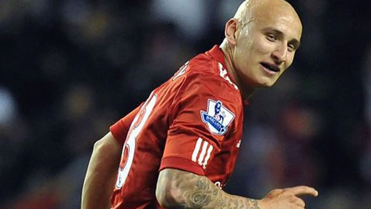 shelvey-liverpool-1-121123-logo.jpg
