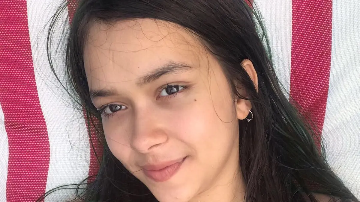 Rebecca Klopper Melaporkan Akun Twitter yang Menyebarkan Video Asusila  Mirip Dirinya ke Mabes Polri - ShowBiz Liputan6.com