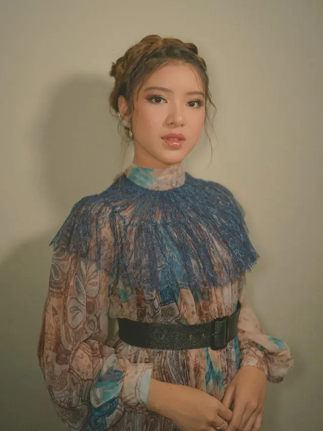 FOTO: Gaya Tiara Andini Pakai Outfit Vintage, Tetap Modis dan Kekinian