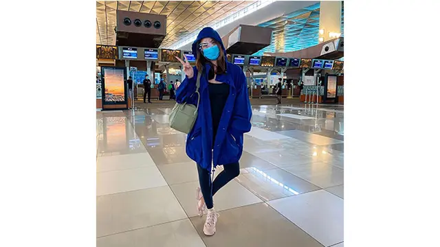 Steal Her Look! Ini 4 Influencer dengan OOTD Memesona yang Bisa Jadi Inspirasi Outfit Harian (4)