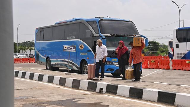 Presiden Joko Widodo (Jokowi) meresmikan Terminal Penumpang Tipe A Pakupatan di Serang, Banten, Senin (8/1/2024). (Dok Kemenhub)
